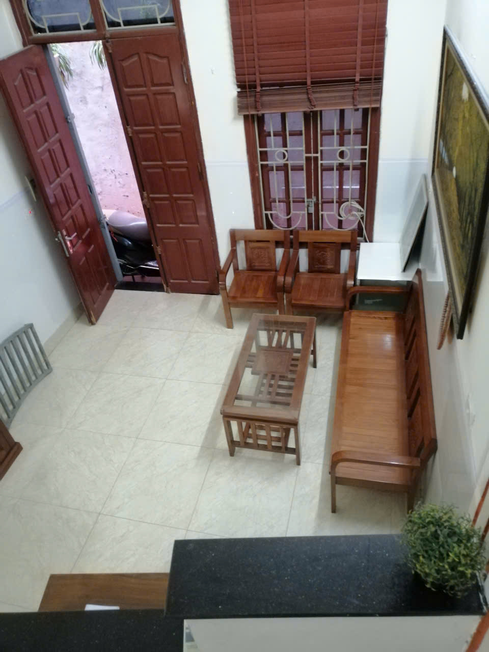 Cho thuê nhà nguyên căn Vĩnh Hưng, 3.5 tầng x 25m2, 2 ngủ, 7 Triệu ở gđ, KD online - Ảnh chính